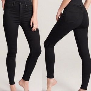 Abercrombie & Fitch High Rise Super Skinny Jeans